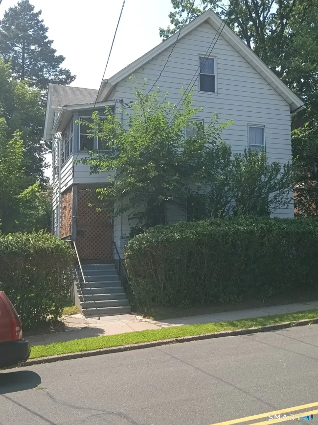 190 Curtis Street