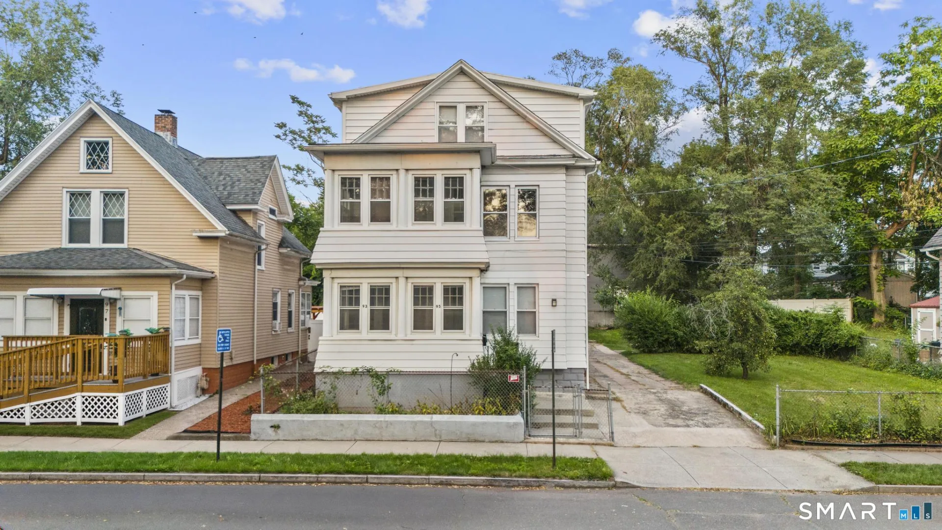 93 Porter Street, New Haven, CT