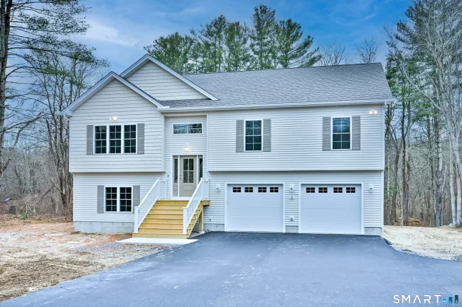 187 Thompson Road