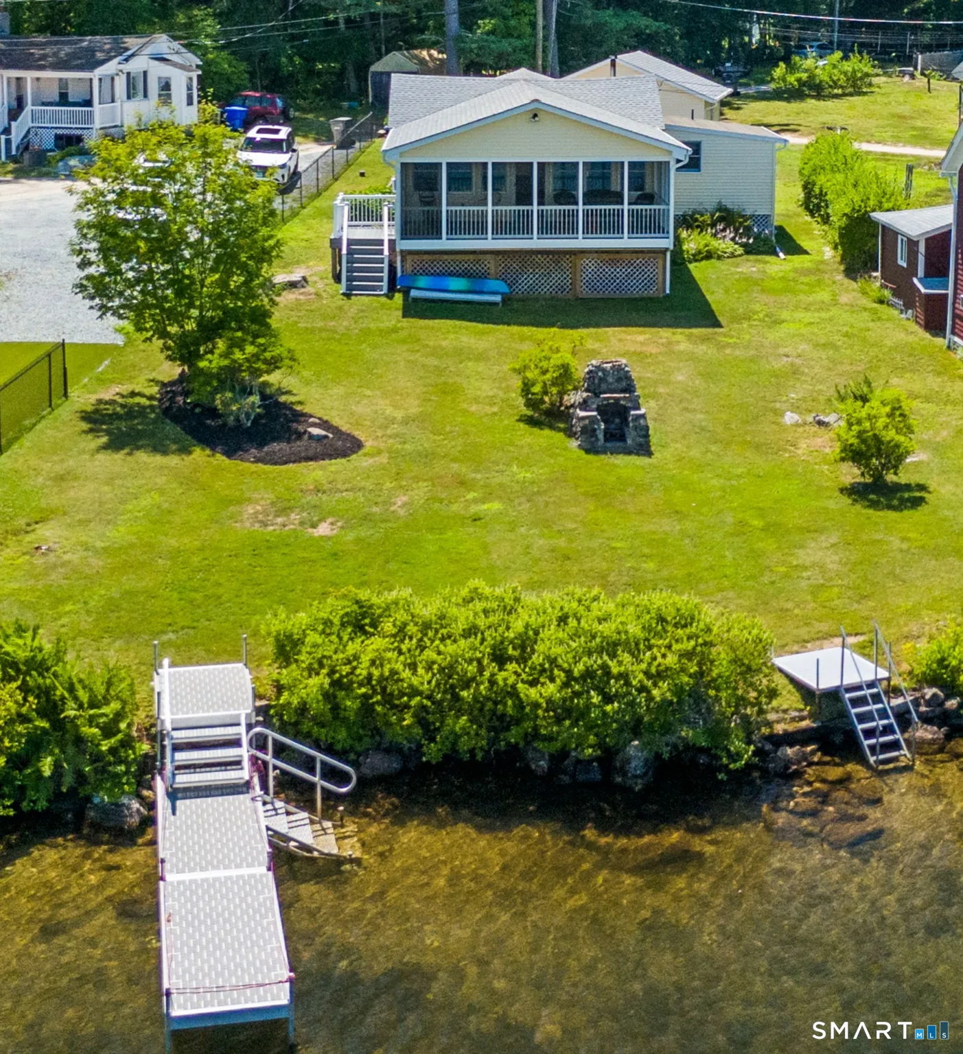 12 Private Grounds Road, Ellington, CT