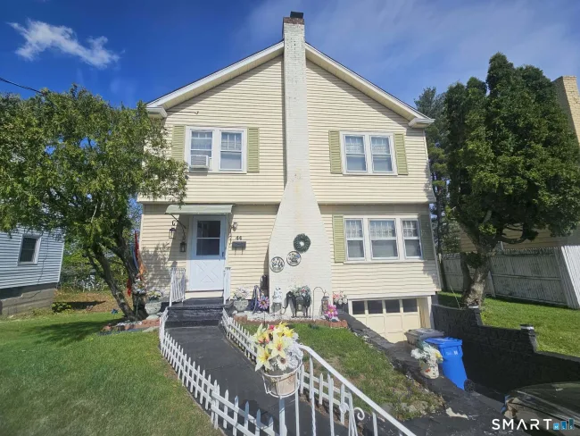 44 Forster Street