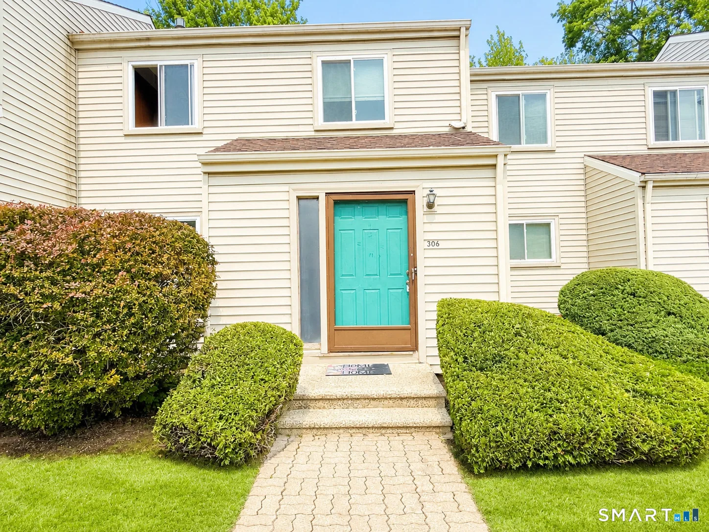 306 Village Drive #306, Torrington, CT