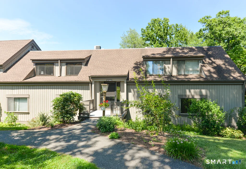 356 Heritage Village #C, Southbury, CT
