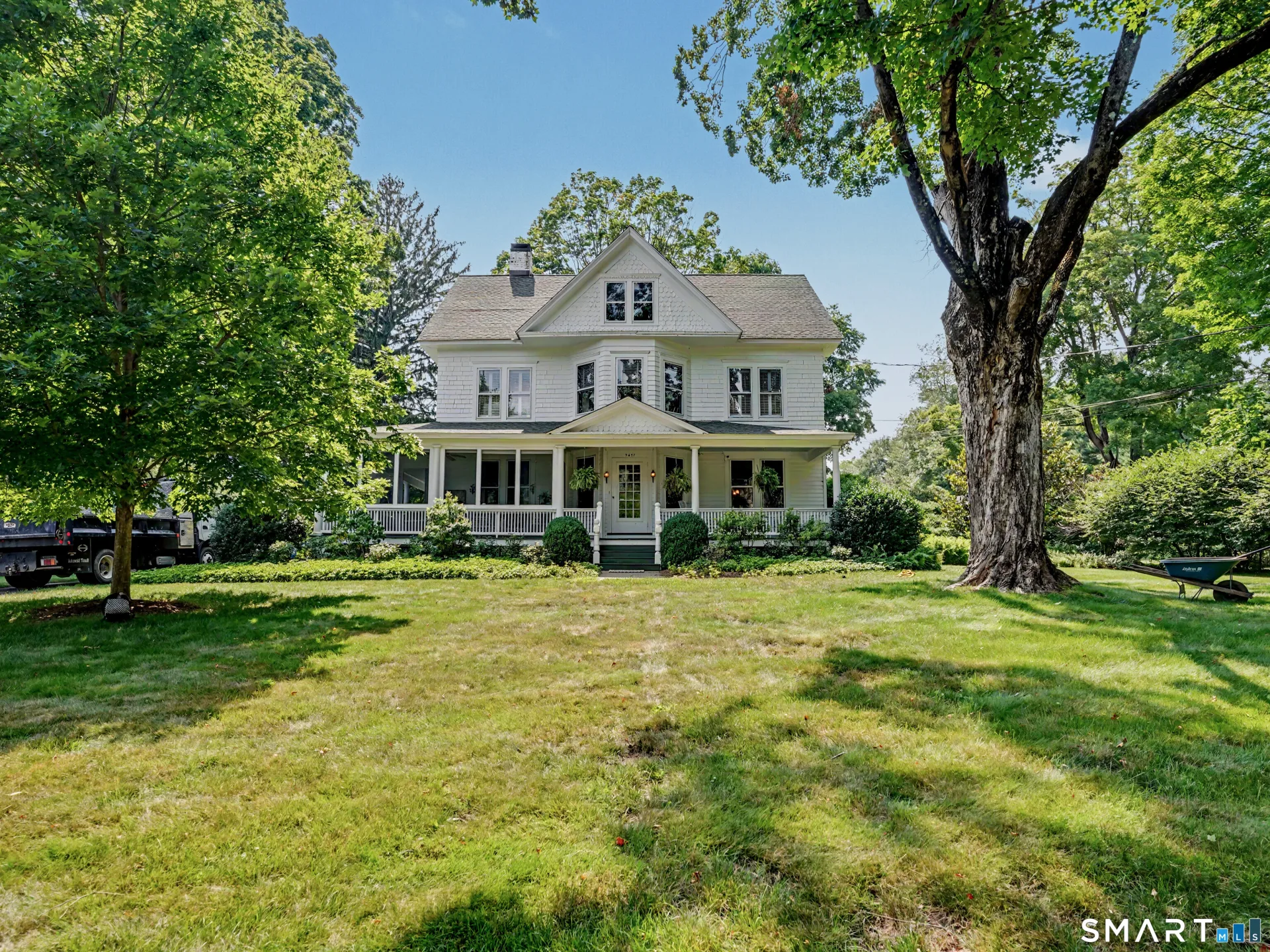 2477 Bronson Road, Fairfield, CT