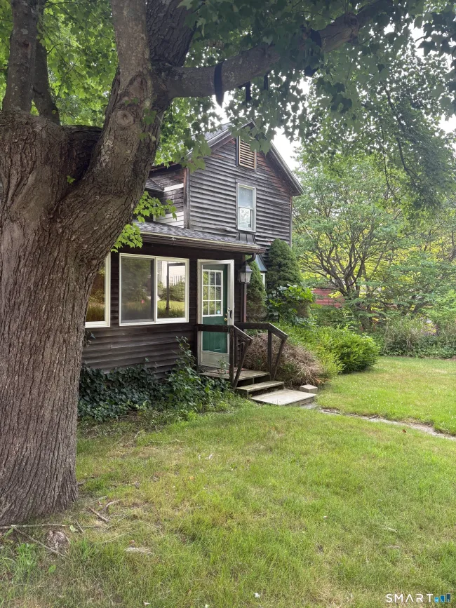 37,39,41,43 Verville Road