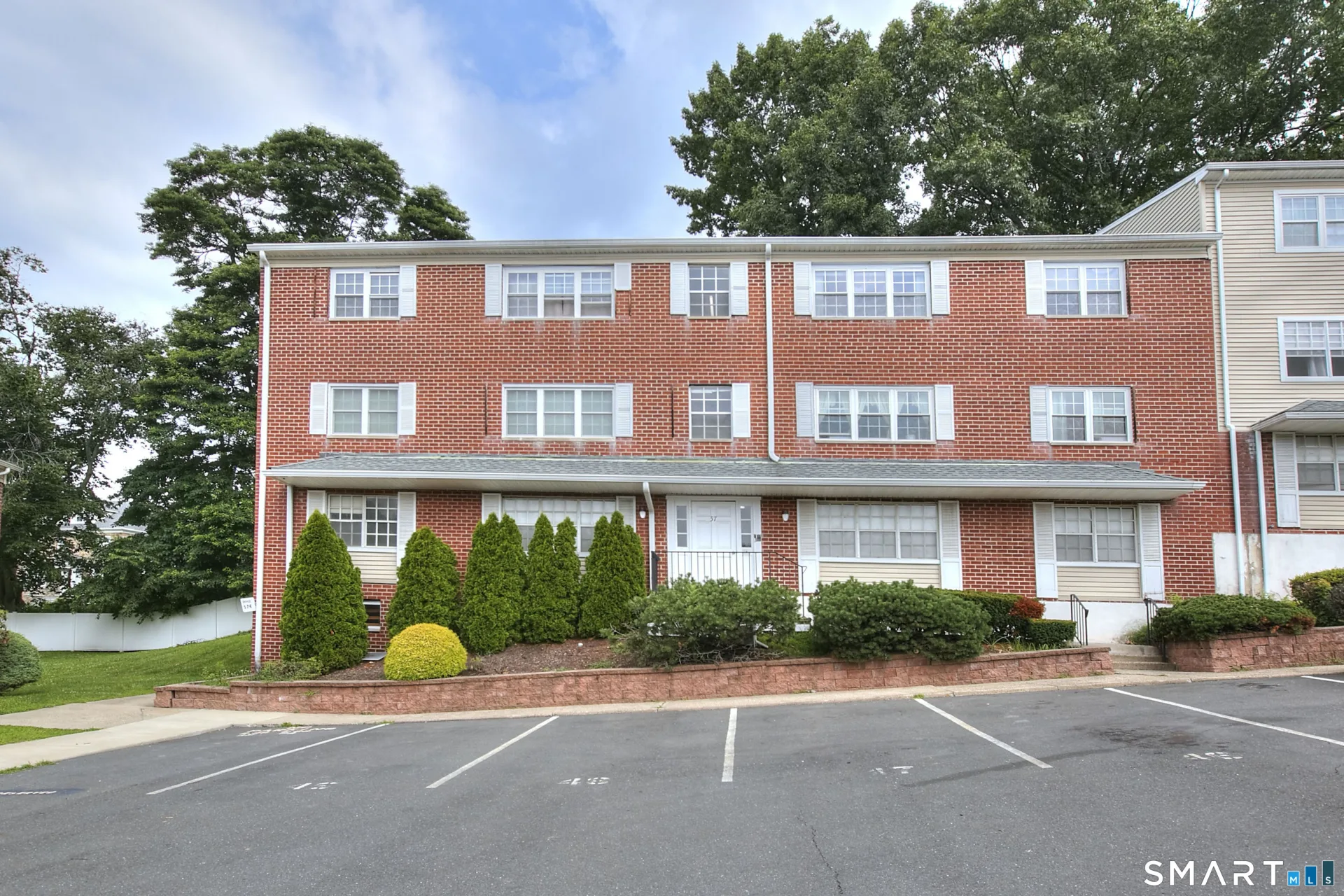 50 Greenhouse Road #57D, Bridgeport, CT