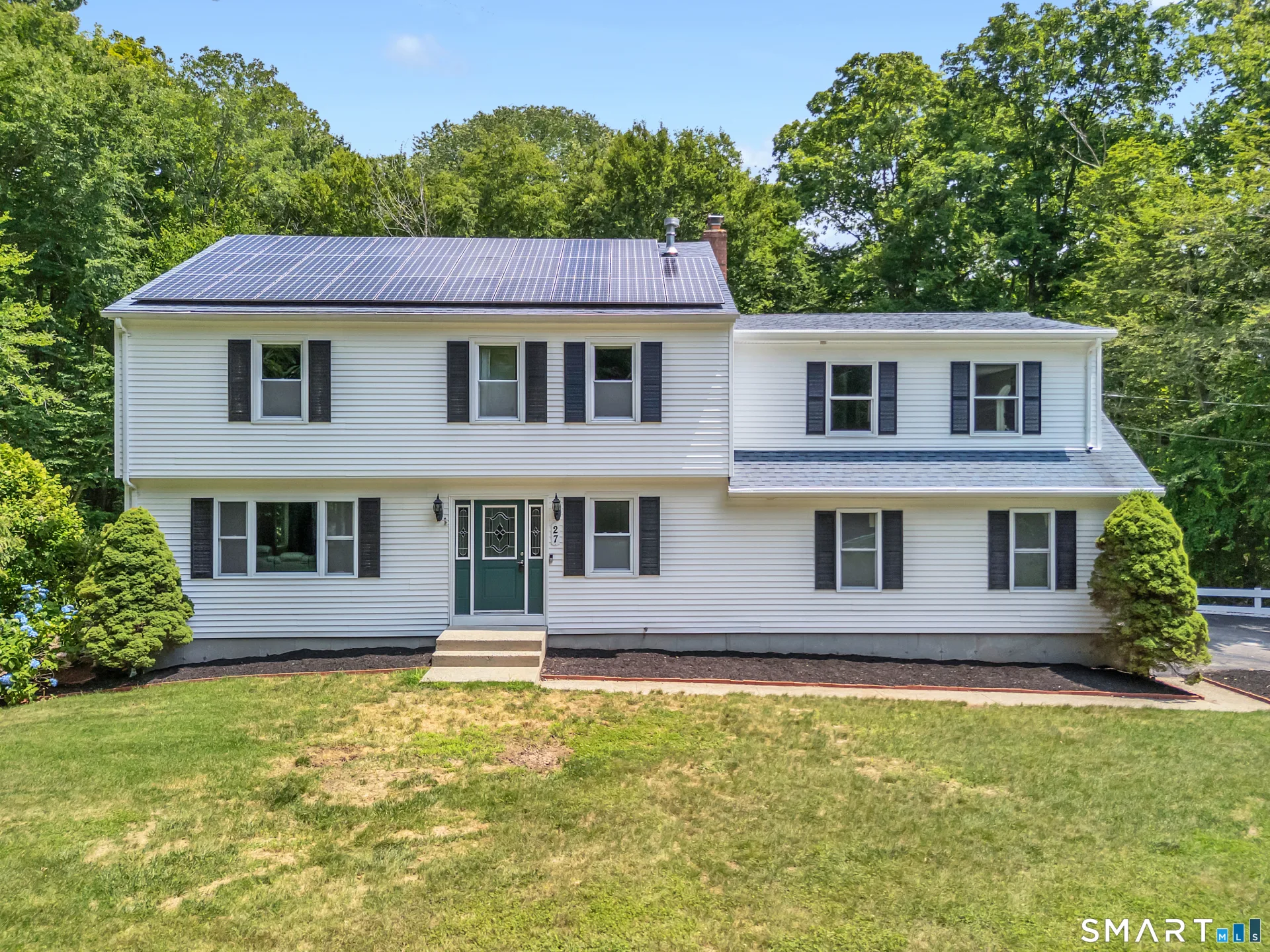 27 Ortega Drive, Montville, CT