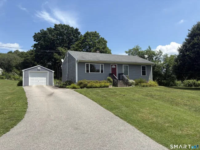 12 Gateway Road
