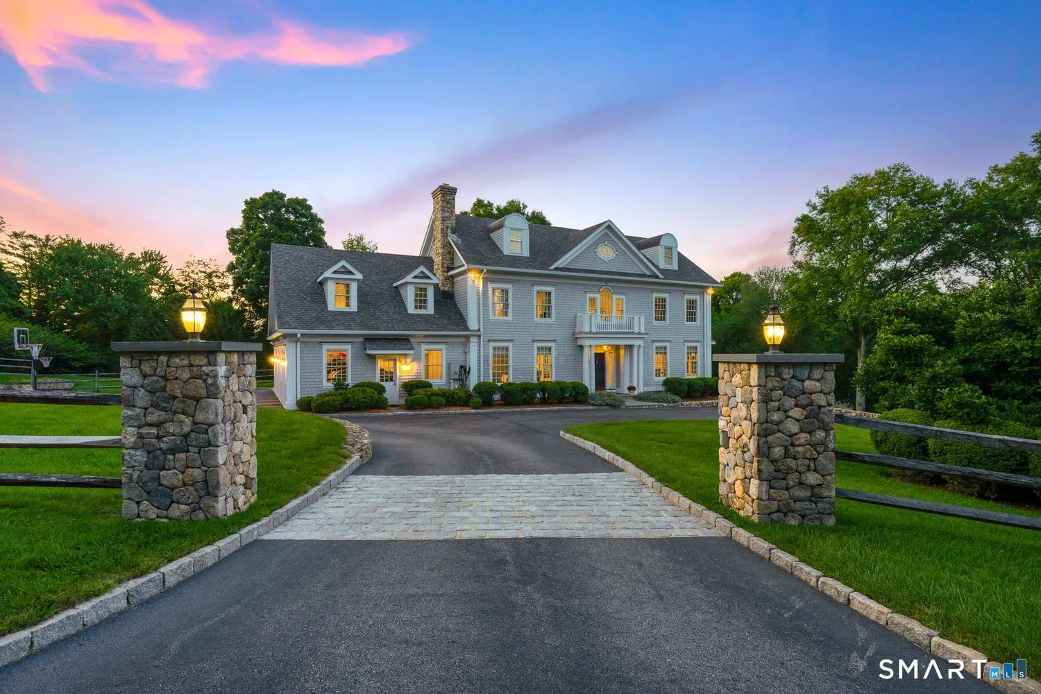 67 Peach Hill Road, Darien, CT