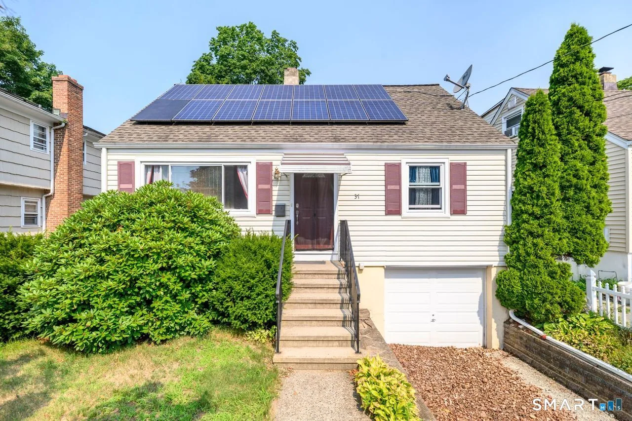 37 Center Avenue, Norwalk, CT
