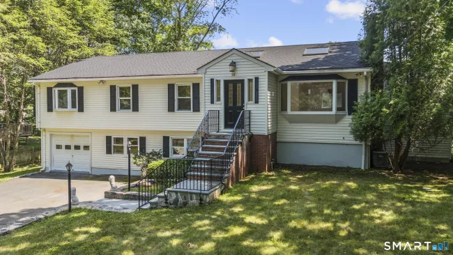28 Gregory Road, Greenwich, CT