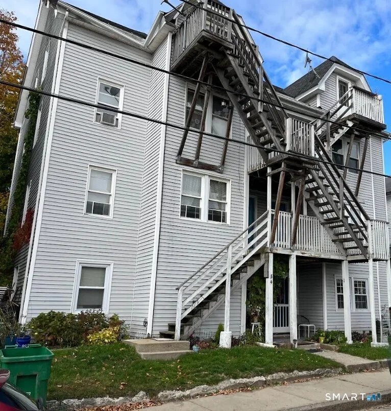 34 Marshall Street, Putnam, CT