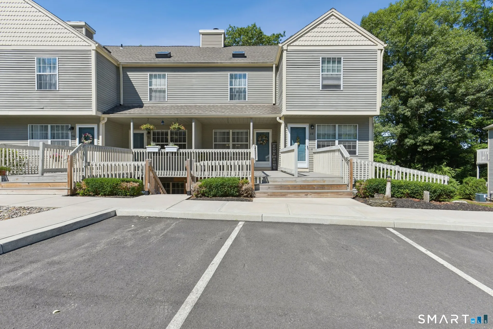 53 Manorwood Drive #53, Branford, CT