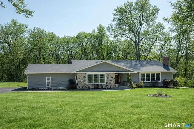 9 Delno Drive