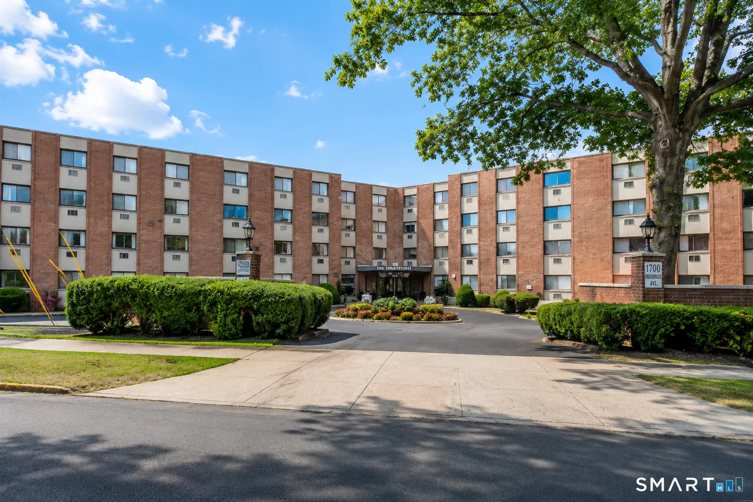 1700 Broadbridge Avenue #C33, Stratford, CT