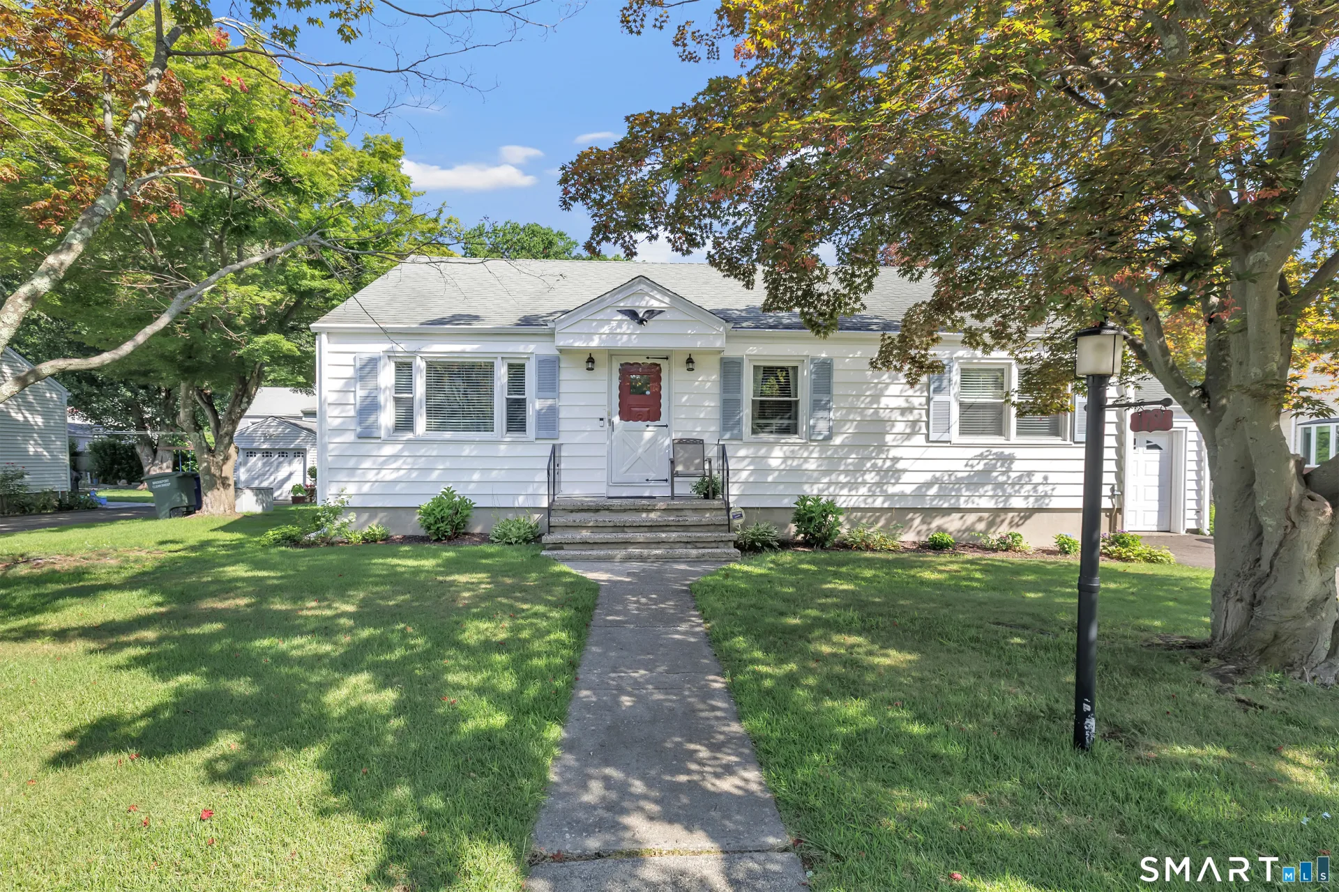 172 Crestview Drive, Bridgeport, CT
