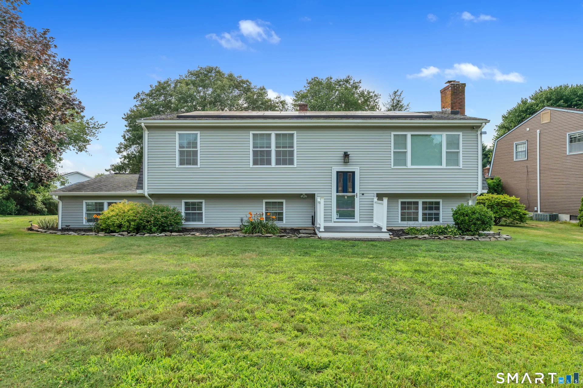 18 High Ridge Drive, Waterford, CT