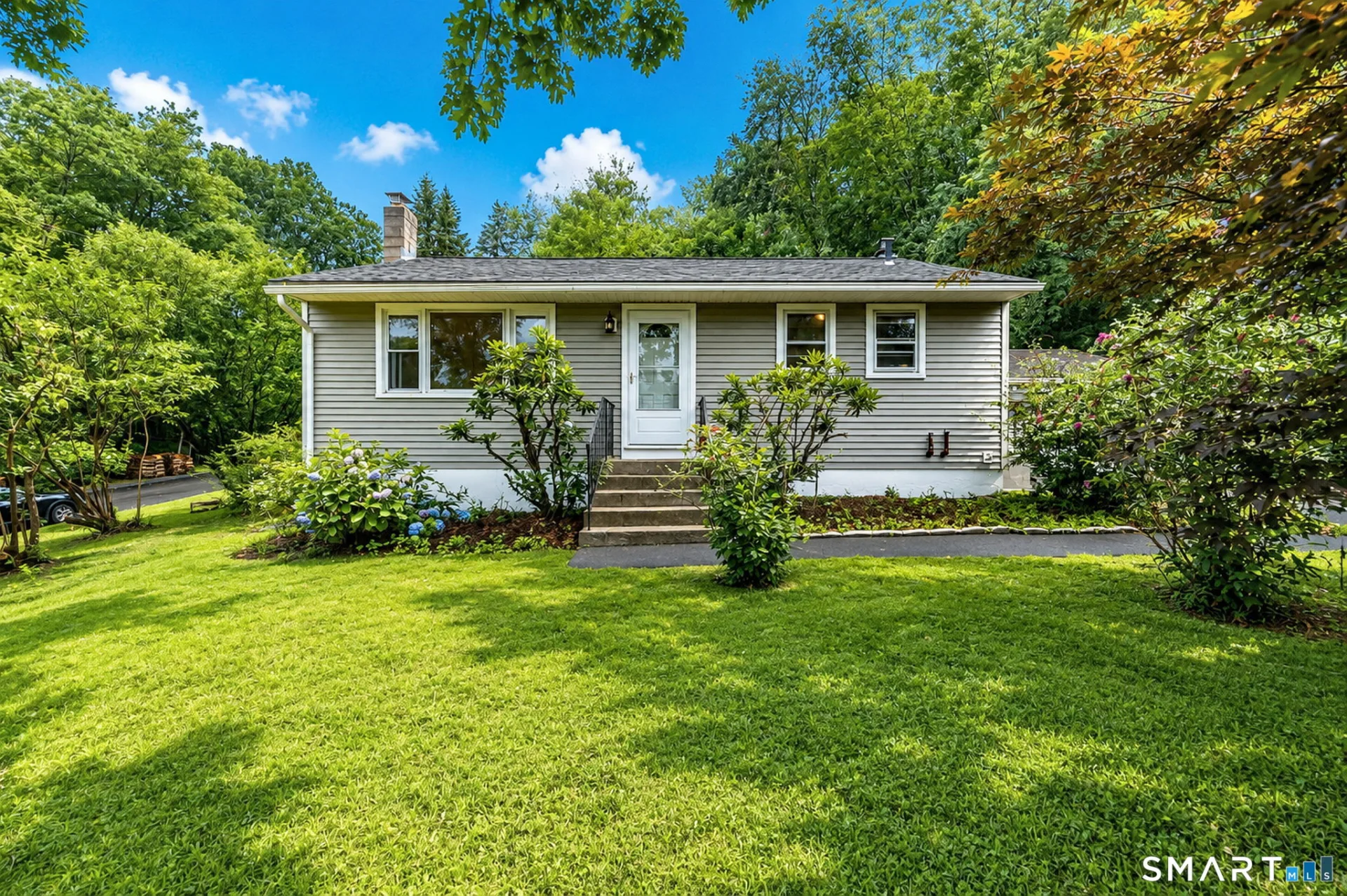 49 Brookdale Road, Seymour, CT