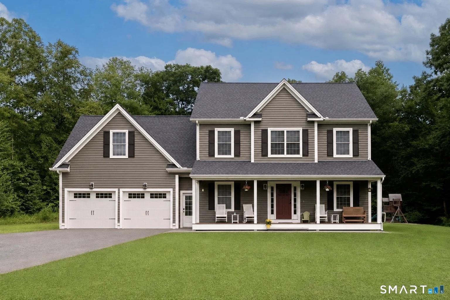 81 Evergreen Crossing, New Hartford, CT