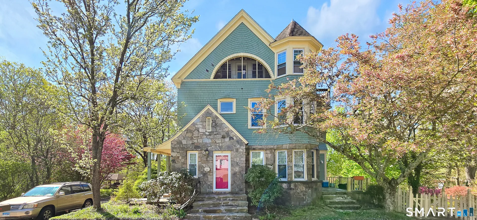 40 Maple Grove Avenue, Norwich, CT