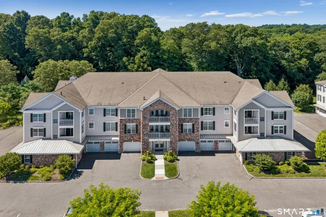 1227 Brookside Court #1227