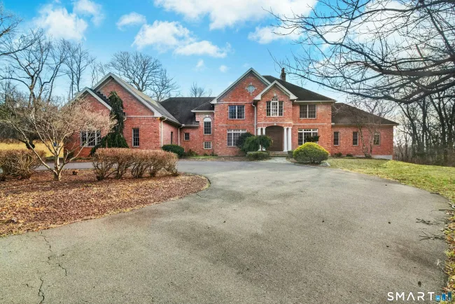 215 Old Mountain Road, Farmington, CT