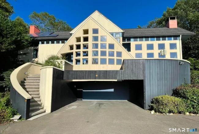 607 Lake Drive