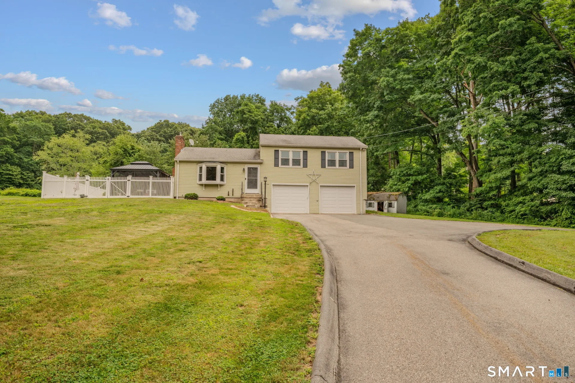 22 Goose Hill Road, Chester, CT