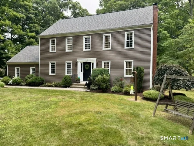 41 Harvest Wood Road, Middlefield, CT