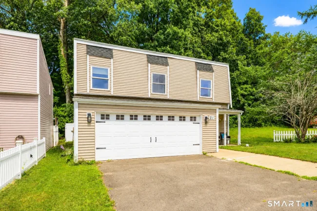 21 Inverness Lane