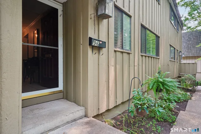 96 Ledgebrook Drive #96