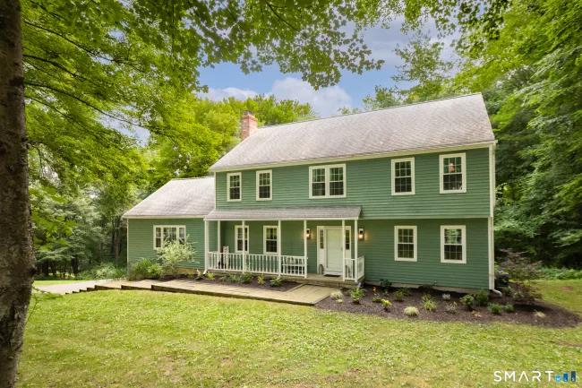 11 Cobblers Mill Road, Newtown, CT