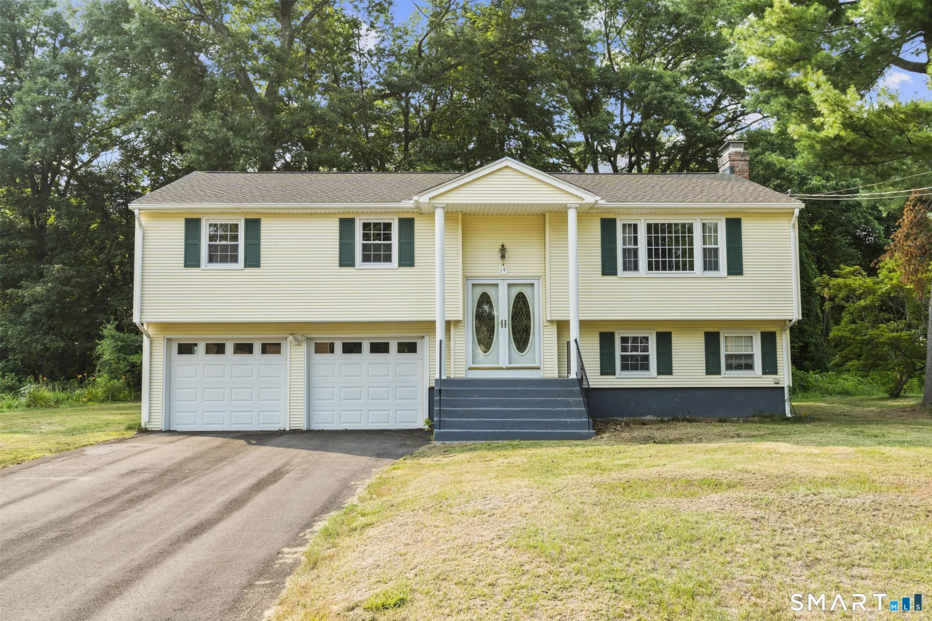 14 Briar Lane, Bloomfield, CT