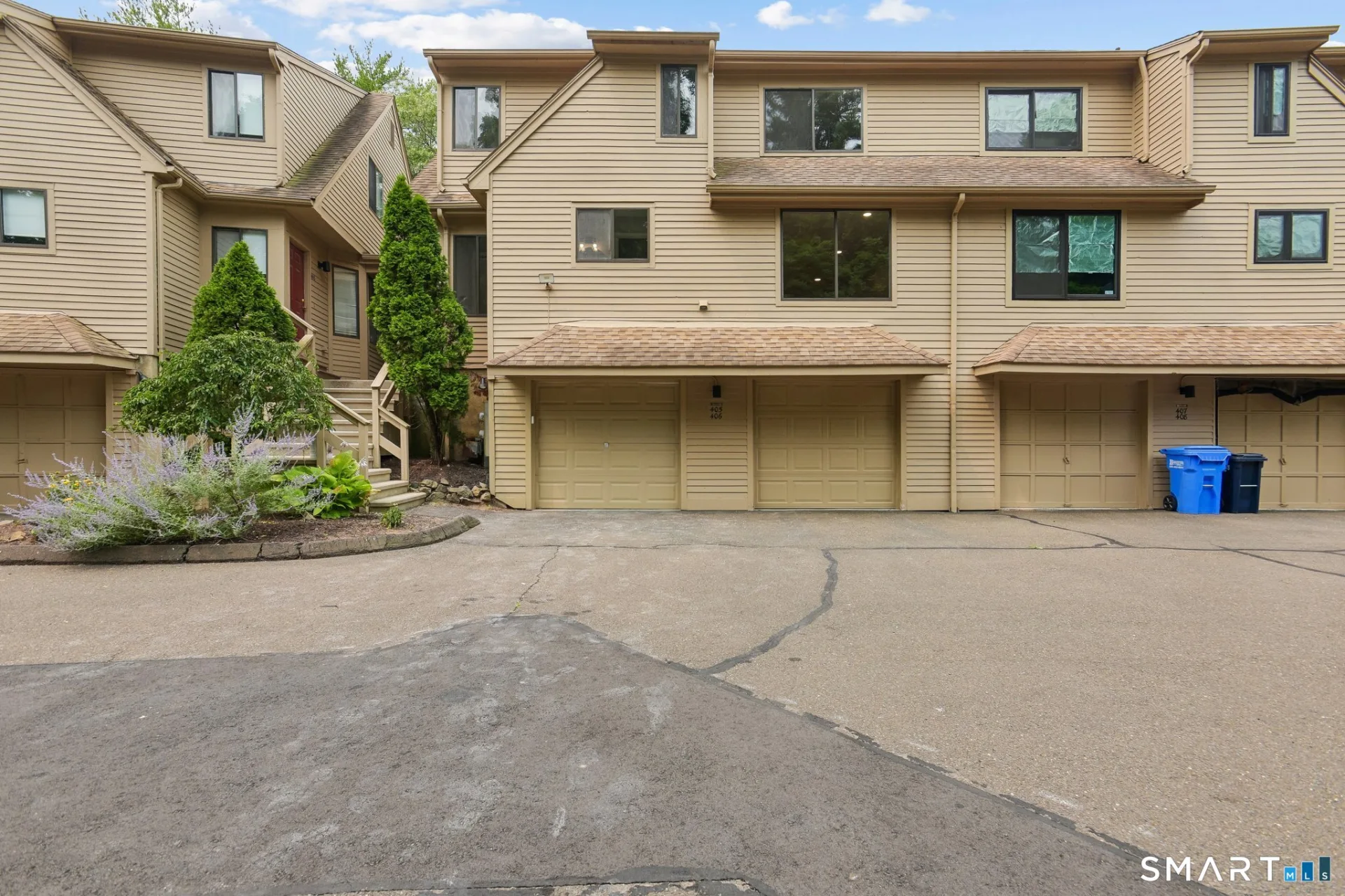 210 Treadwell Street #405, Hamden, CT