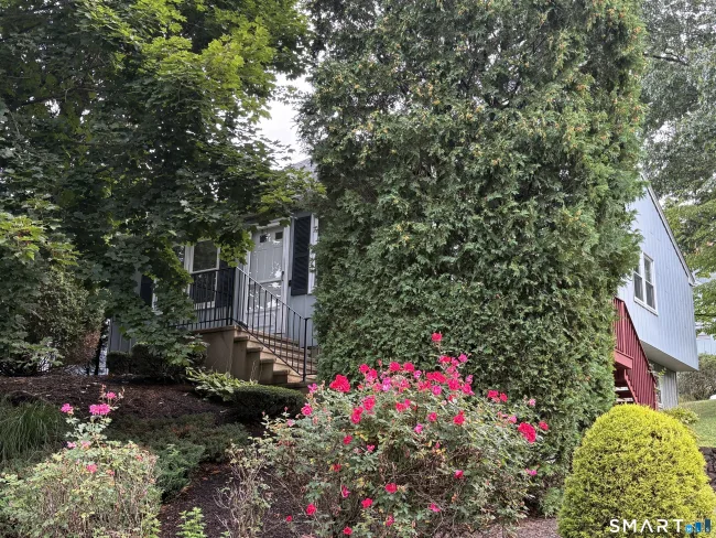 9 Valley View Drive #9