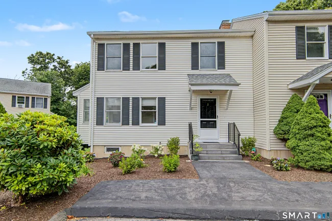 2 Castle Meadow Drive #2