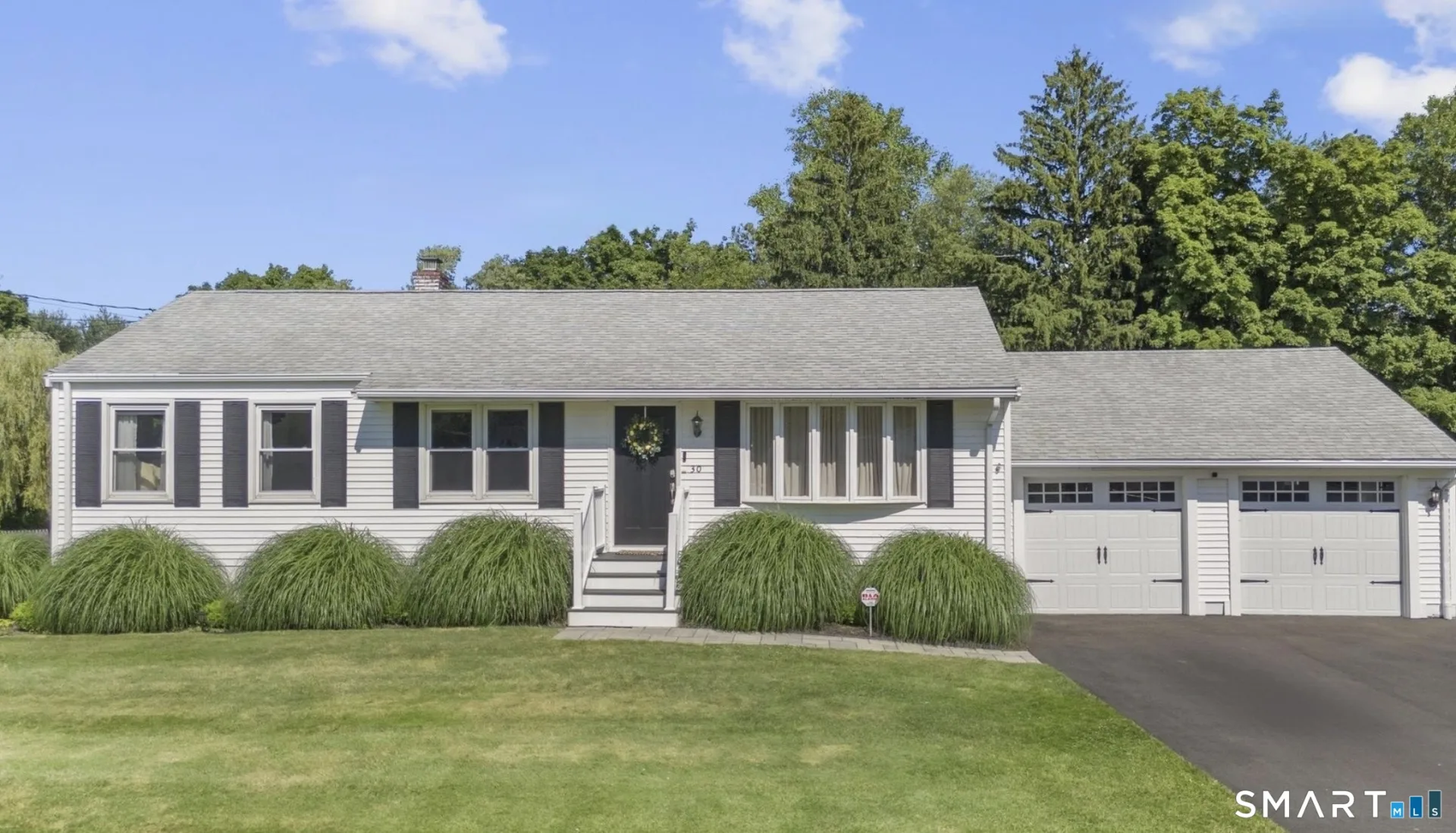 30 Pine River Road, North Haven, CT