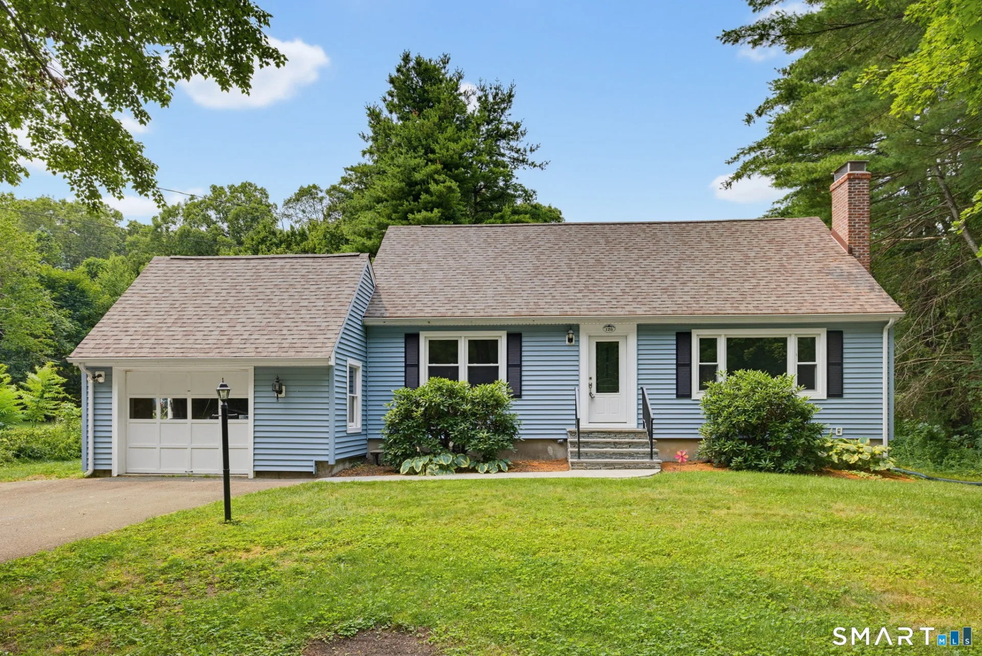 126 Baxter Street, Tolland, CT
