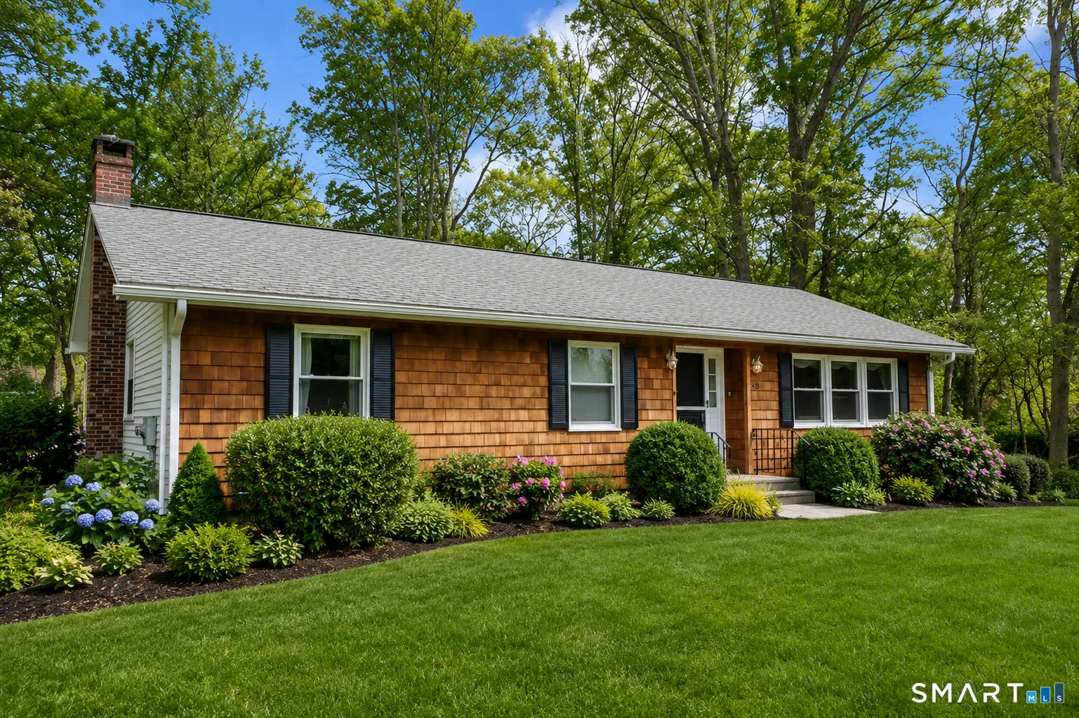 28 Meetinghouse Terrace, New Milford, CT
