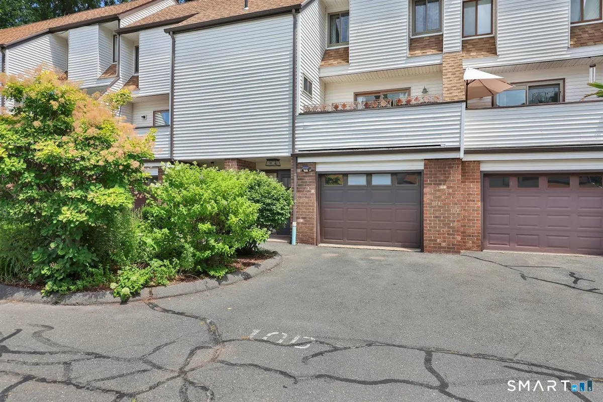 285 Queen Street #10D, Southington, CT