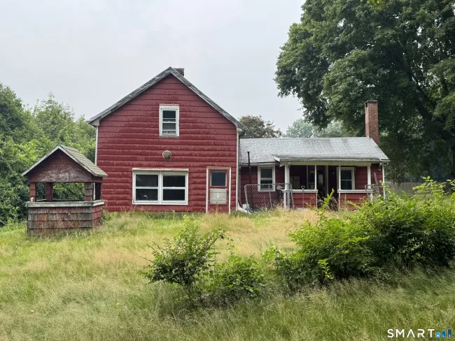 36 Sandy Hollow Drive, Waterford, CT