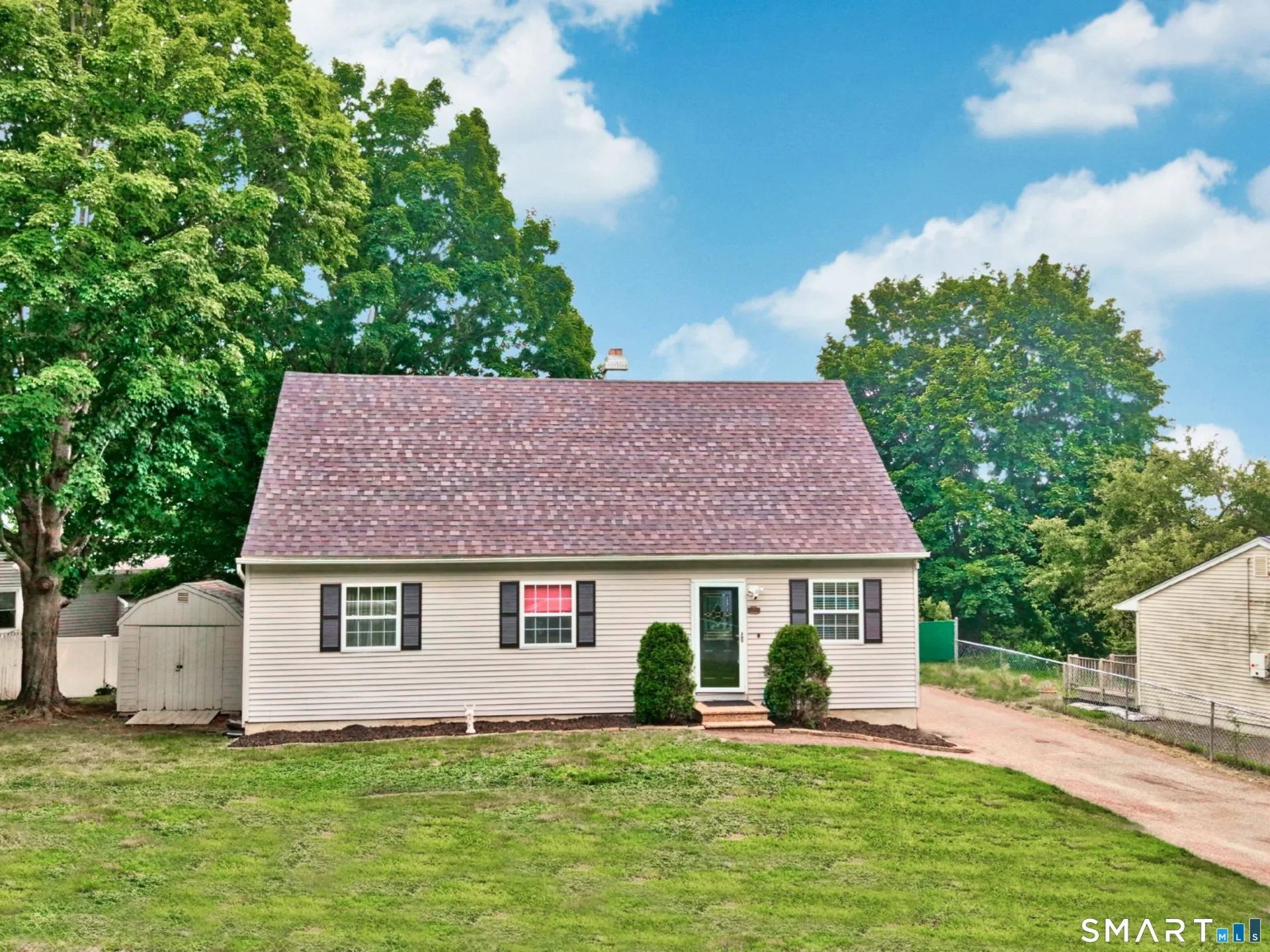 33 Red Robin Road, Naugatuck, CT