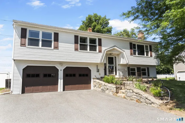 1 Rev Taylor Drive, Ansonia, CT