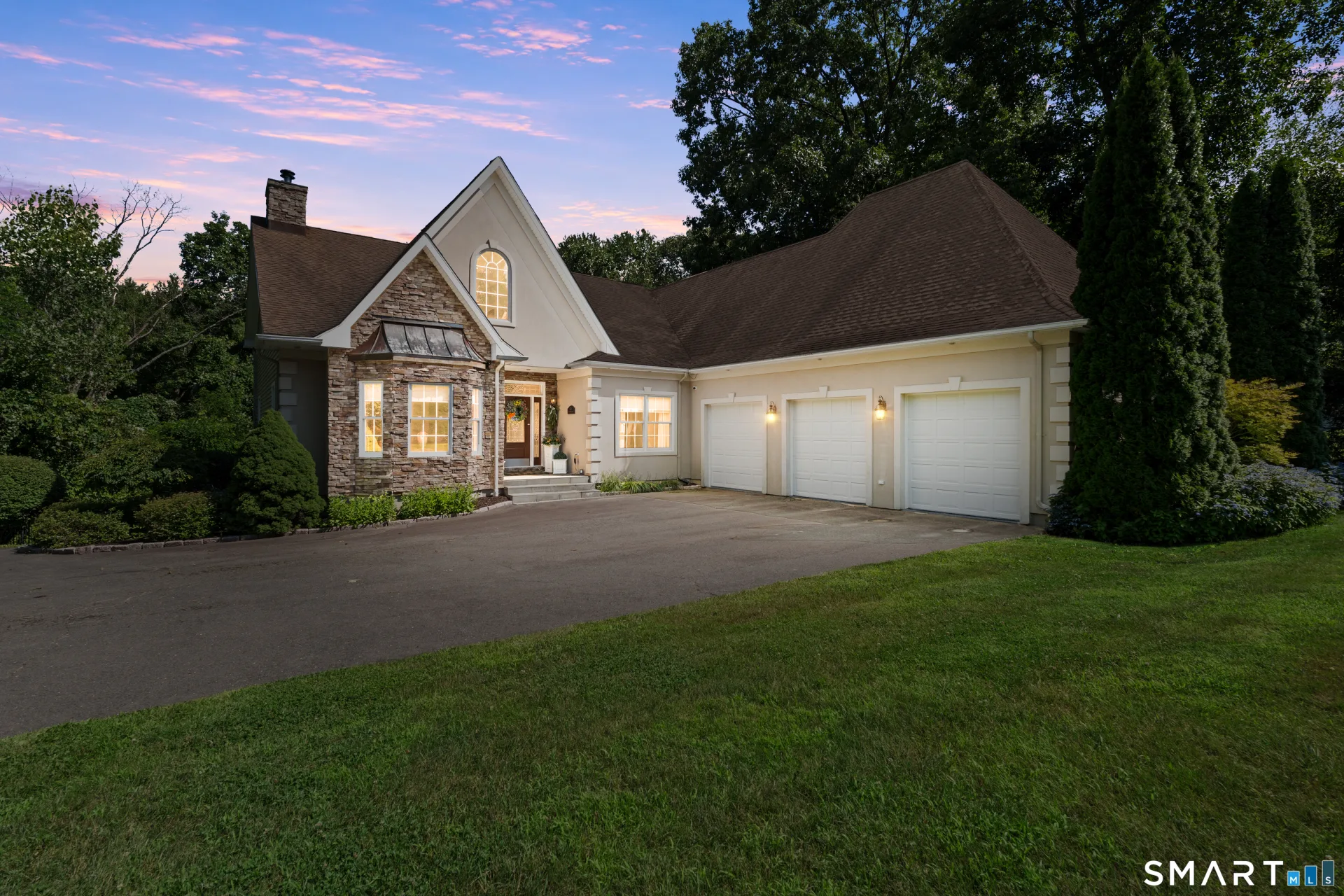 212 Fox Hollow Lane, Bristol, CT