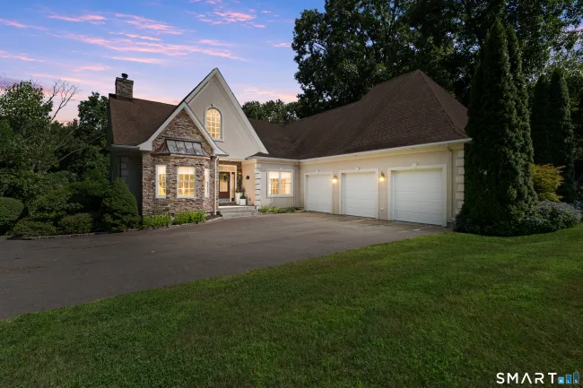 212 Fox Hollow Lane