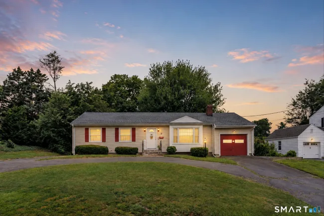 7 Thorburn Avenue, Trumbull, CT