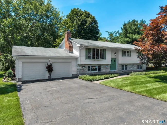 73 Rolling Ridge Road