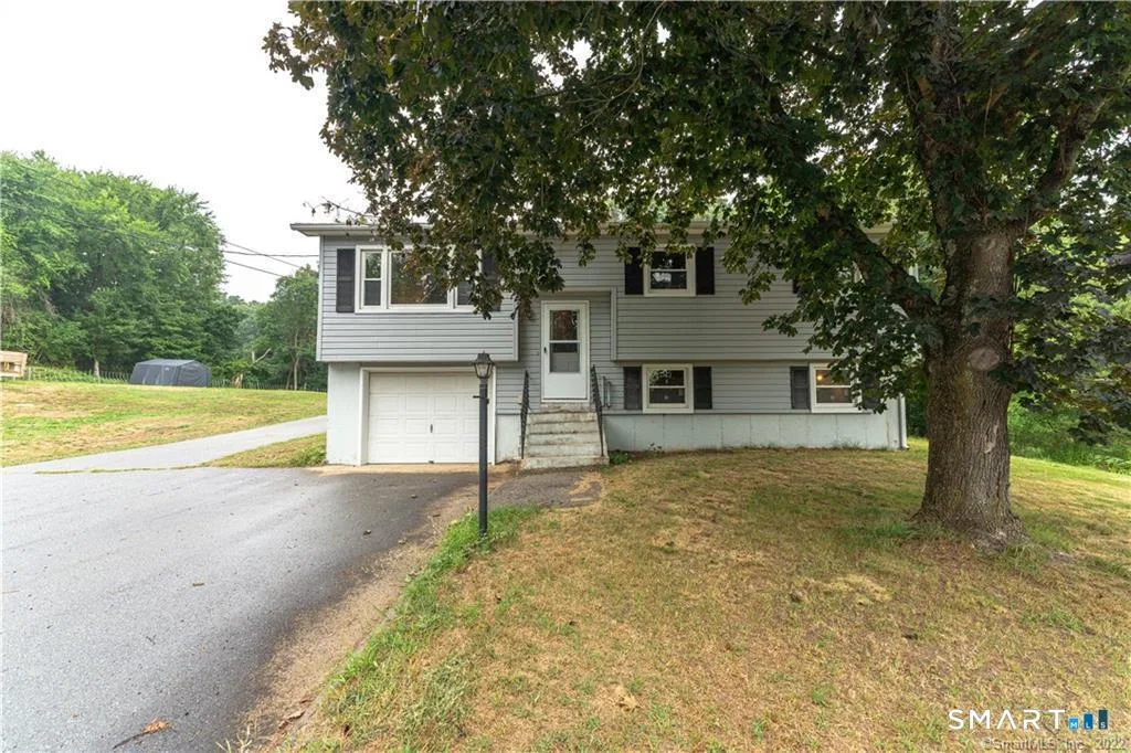 782 Hopeville Road, Griswold, CT