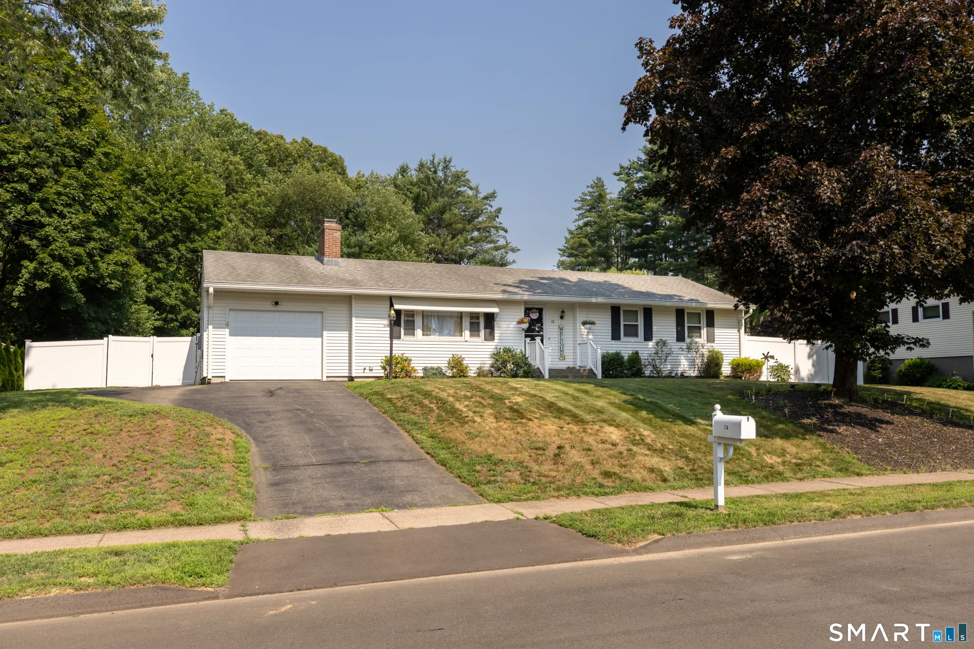 74 Harvest Lane, East Hartford, CT