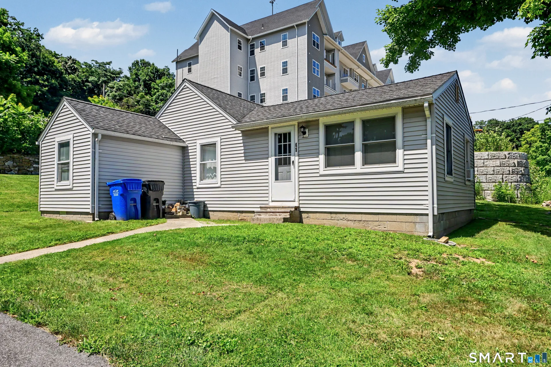 41 Poplar Street, New Milford, CT
